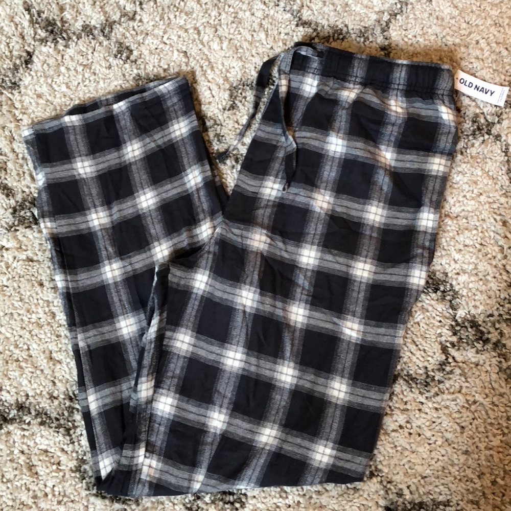NWT Old Navy Plaid Pajama Pants